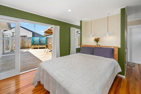 Photo of property in 10 Pitama Road, Awapuni, Palmerston North, 4412