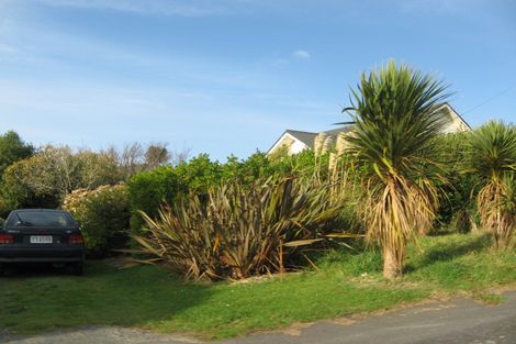 Photo of property in 17 Moerangi Street, Broad Bay, Dunedin, 9014