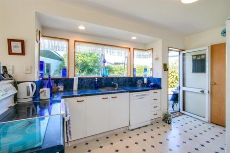 Photo of property in 64 Shrimpton Road, Haumoana, 4102