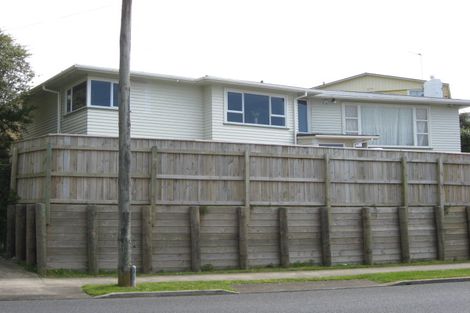 Photo of property in 47 Tarahua Road, Vogeltown, New Plymouth, 4310