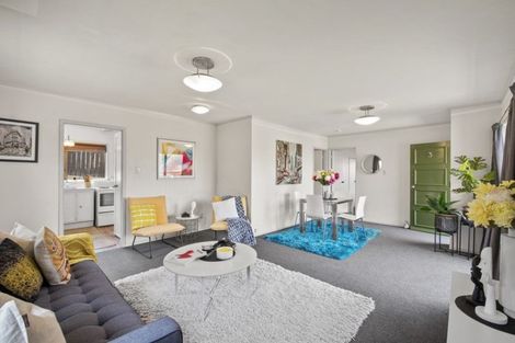 Photo of property in 3/6 Keys Street, Belmont, Auckland, 0622