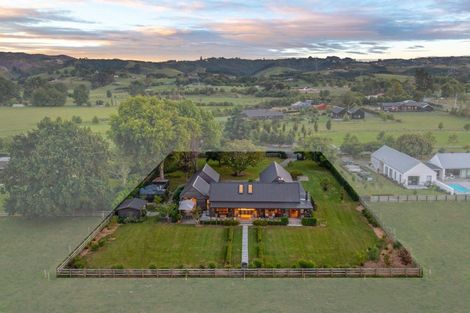 Photo of property in 162 Monument Road, Clevedon, Papakura, 2582