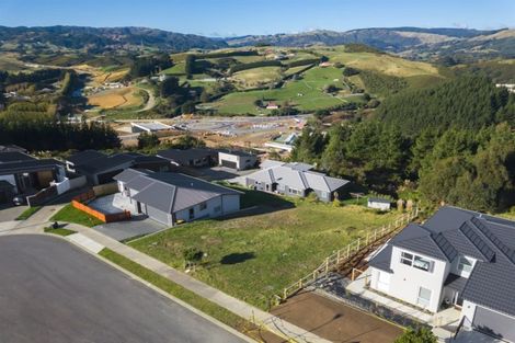 Photo of property in 160 Endeavour Drive, Whitby, Porirua, 5024