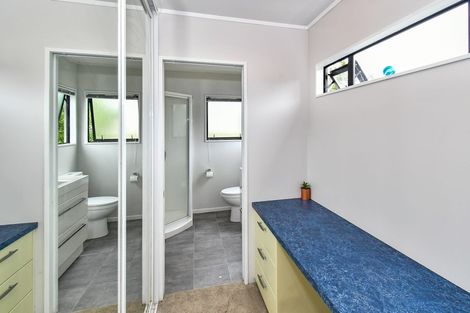 Photo of property in 29 Len Garlick Place, Pahurehure, Papakura, 2113