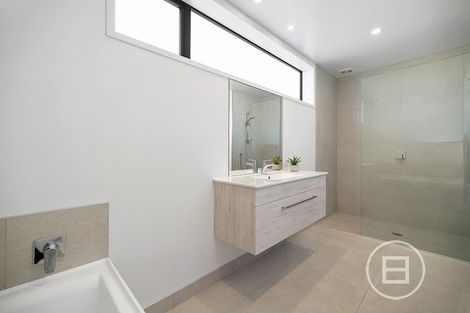 Photo of property in 4 Stackbrae Avenue, Wanaka, 9305