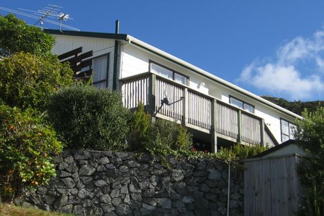 Photo of property in 81 Allington Road, Karori, Wellington, 6012