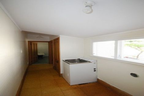 Photo of property in 128 Elizabeth Street, Mount Victoria, Wellington, 6011