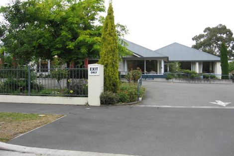 Photo of property in 7 Kirkwood Avenue, Upper Riccarton, Christchurch, 8041