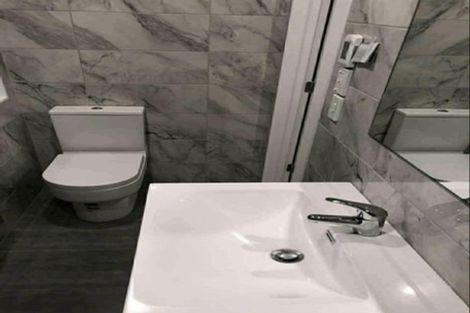 Photo of property in 48a Normanton Street, Glenfield, Auckland, 0629