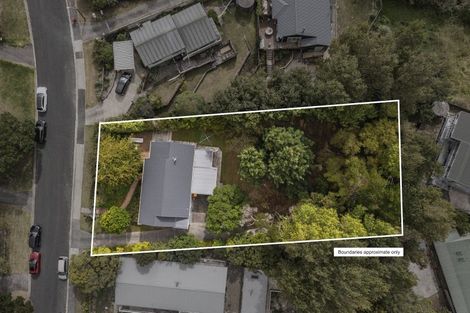 Photo of property in 14 Springtime Crescent, Stanmore Bay, Whangaparaoa, 0932