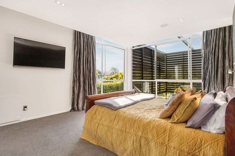 Photo of property in 8 Royds Street, Fendalton, Christchurch, 8014