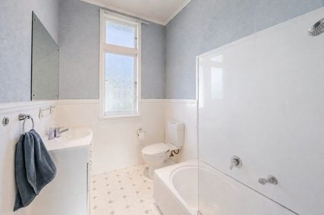 Photo of property in 25 Tavistock Road, Waipukurau, 4200