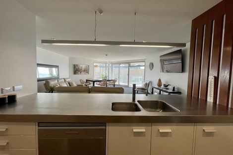 Photo of property in Piermont Apartments, 7b/82 Cable Street, Te Aro, Wellington, 6011