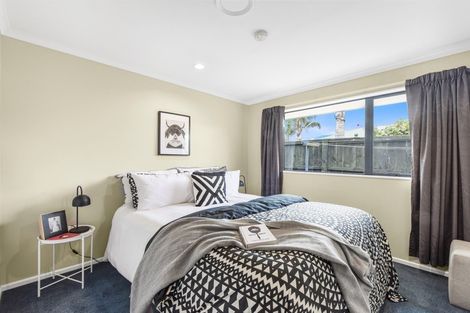 Photo of property in 10 Kendall View, Stoke, Nelson, 7011