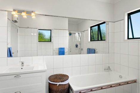 Photo of property in 57 Mccaughan Road, Kerikeri, 0294