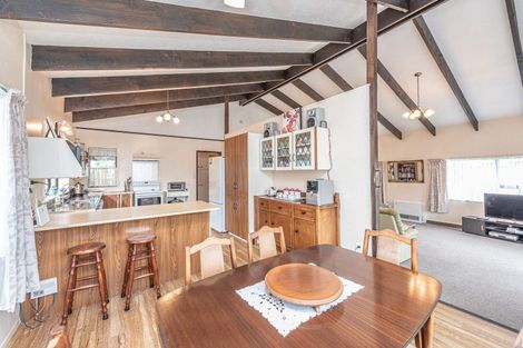 Photo of property in 44 Exeter Crescent, Springvale, Whanganui, 4501