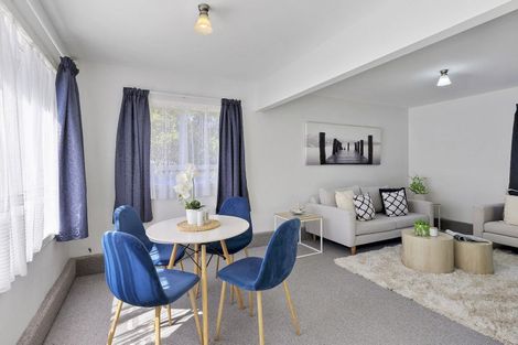 Photo of property in 92 Hazlewood Avenue, Karori, Wellington, 6012