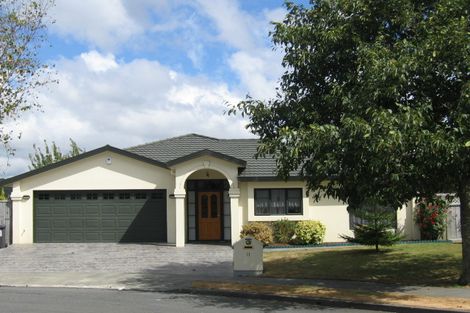 Photo of property in 11 Morepork Close, Brown Owl, Upper Hutt, 5018