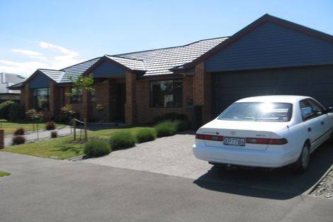 Photo of property in 25 Birkdale Drive, Shirley, Christchurch, 8061