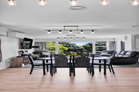 Photo of property in 10 Seymour Street, Waitara, 4320