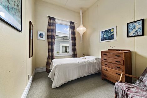 Photo of property in 7 Fairview Crescent, Kelburn, Wellington, 6012