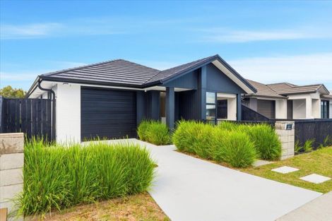 Photo of property in 122 Union Drive, Papamoa, 3118