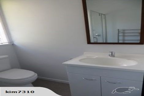 Photo of property in 3/240 Hurstmere Road, Takapuna, Auckland, 0622