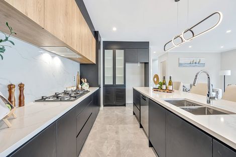 Photo of property in 3 Pae Lane, Flat Bush, 2019
