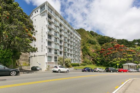 Photo of property in The Capital, 23/370 Oriental Parade, Oriental Bay, Wellington, 6011