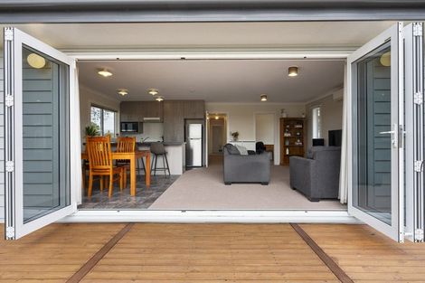 Photo of property in 3b Upham Terrace, Roslyn, Palmerston North, 4414