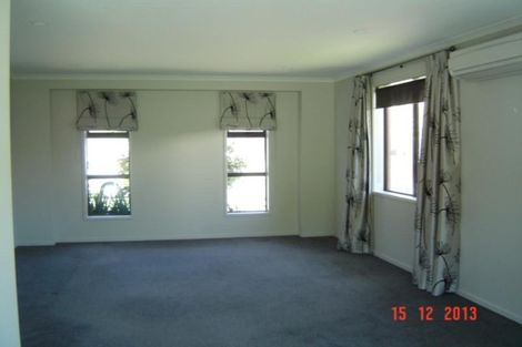 Photo of property in 40 Magnolia Drive, Westown, New Plymouth, 4310