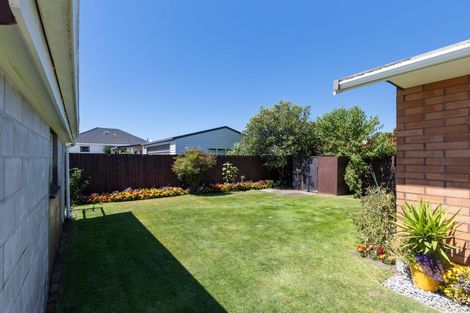 Photo of property in 10 Fenmere Place, Burwood, Christchurch, 8083