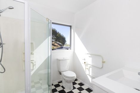 Photo of property in 1 Edge Hill, Acacia Bay, Taupo, 3385