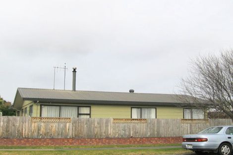 Photo of property in 61 Tait Drive, Greenmeadows, Napier, 4112