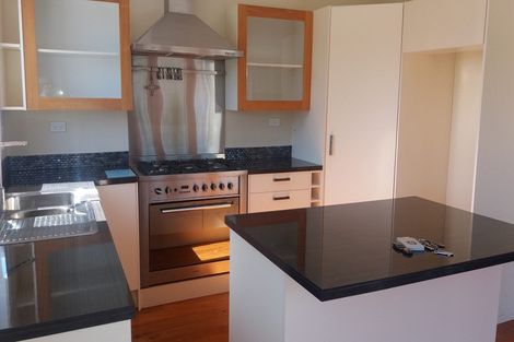 Photo of property in 5 Seddon Street, Carterton, 5713