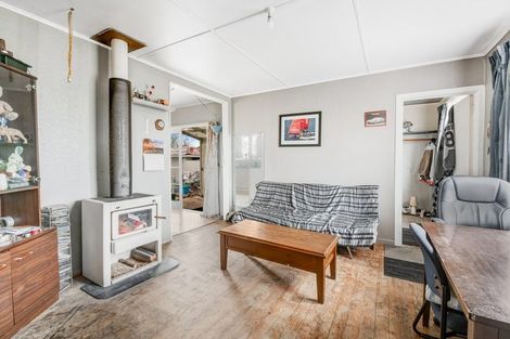 Photo of property in 233 Parkhurst Road, Parakai, 0830