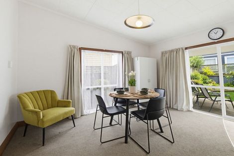 Photo of property in 102 Gonville Avenue, Gonville, Whanganui, 4501