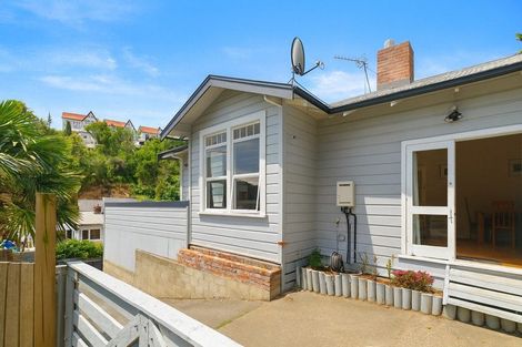 Photo of property in 33a Shakespeare Road, Bluff Hill, Napier, 4110