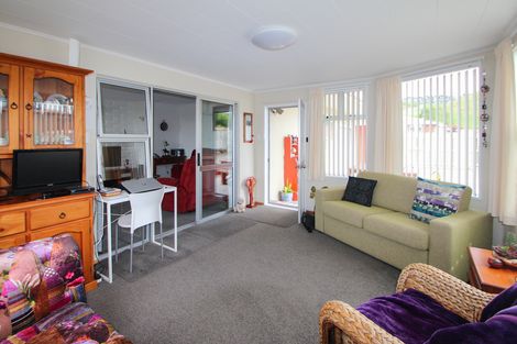 Photo of property in 8a Kenilworth Road, Oamaru North, Oamaru, 9400