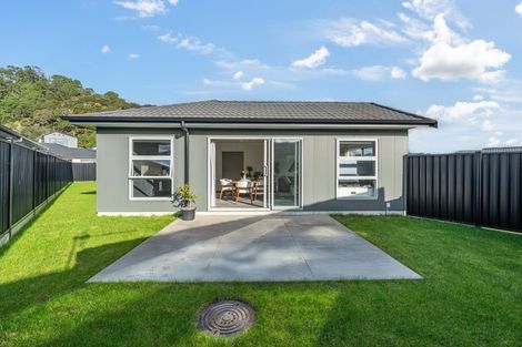 Photo of property in 24 Fenwick Crescent, Wallaceville, Upper Hutt, 5018