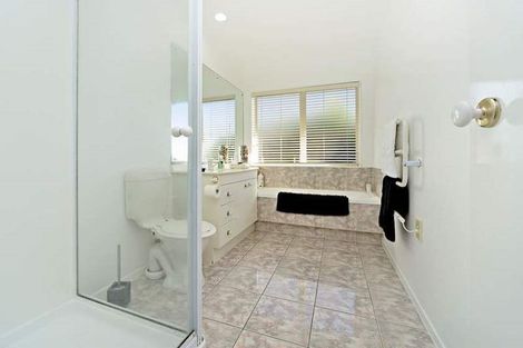 Photo of property in 39 Cantora Avenue, Northpark, Auckland, 2013