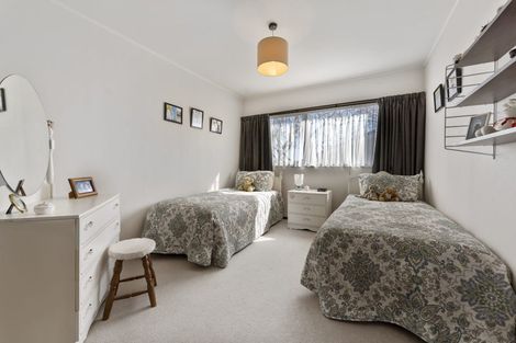 Photo of property in 20 Fairfax Terrace, Frankleigh Park, New Plymouth, 4310