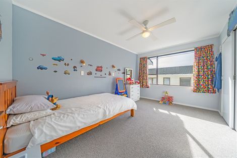 Photo of property in 73 Kairimu Street, Stokes Valley, Lower Hutt, 5019