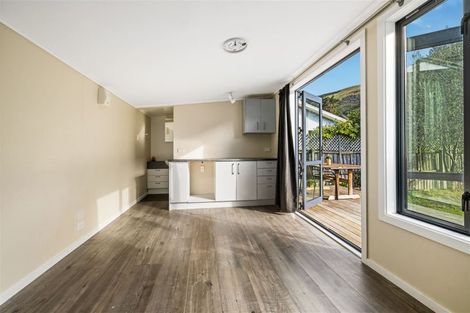 Photo of property in 31 Sumnervale Drive, Sumner, Christchurch, 8081