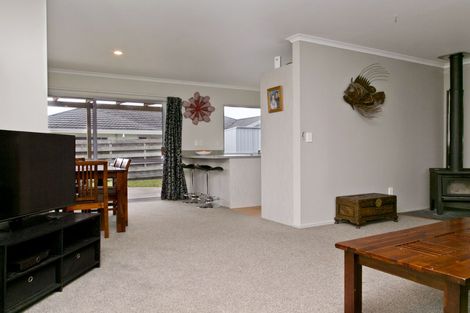 Photo of property in 49 Acacia Bay Road, Nukuhau, Taupo, 3330