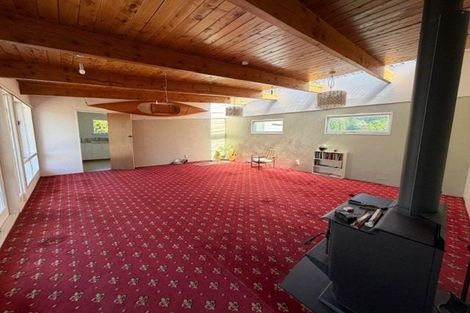 Photo of property in 123 Hautere Cross Road, Te Horo, Otaki, 5582