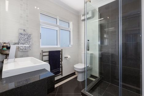 Photo of property in 22 Kahurangi Heights, Aotea, Porirua, 5024