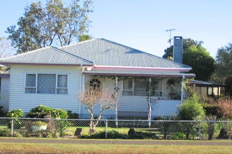 Photo of property in 102 Clevedon Road, Papakura, 2110