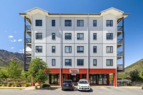Photo of property in Toru Apartments, 408/10 Copper Beech Avenue, Frankton, Queenstown, 9300