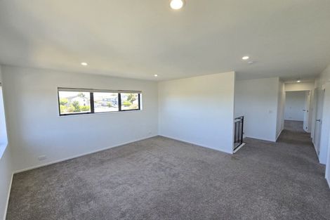 Photo of property in 11 Kuhanui Drive, Karaka, Papakura, 2113
